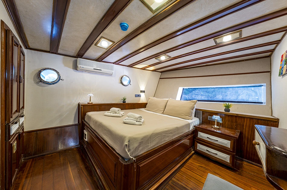 double cabin