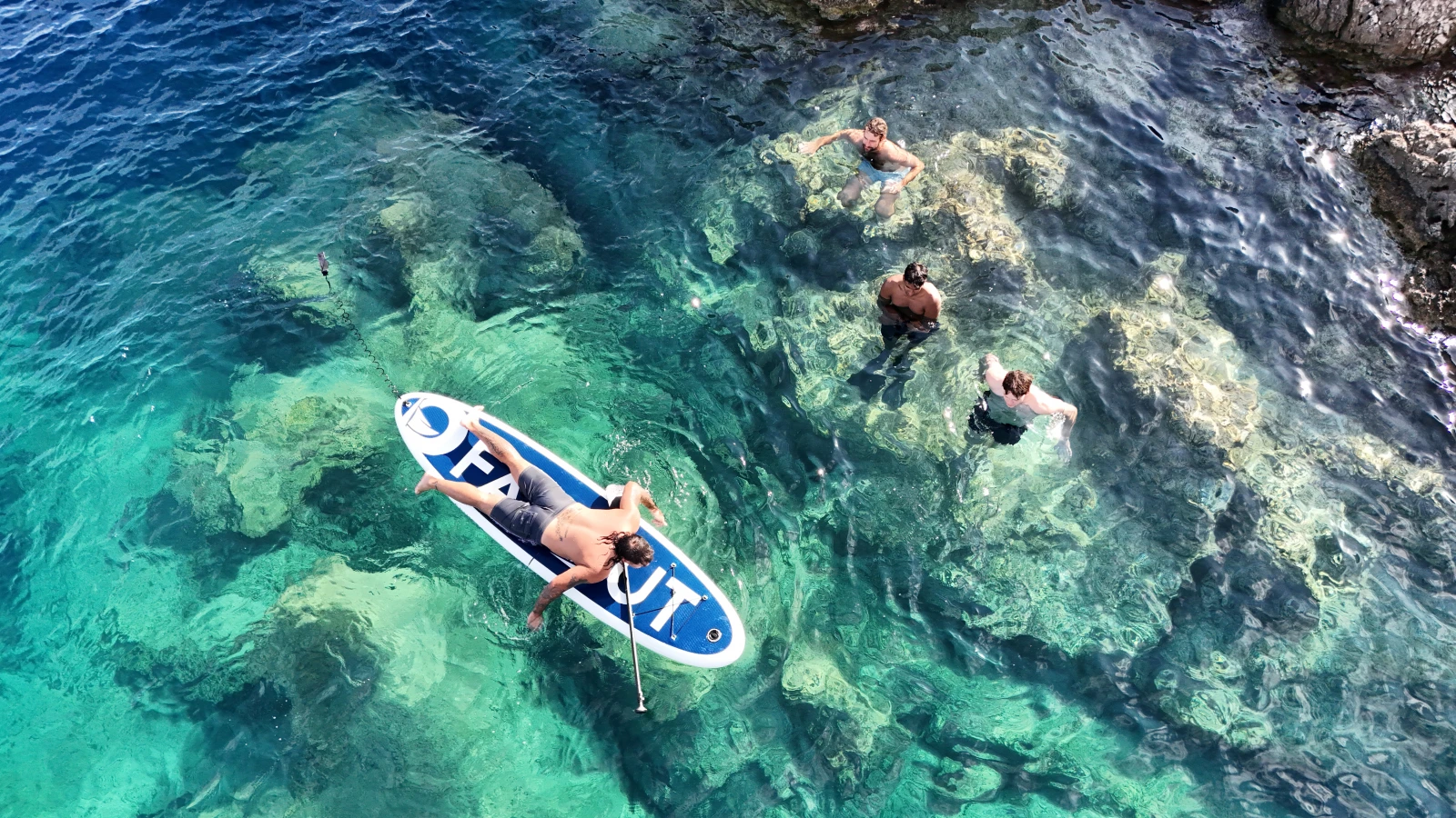 paddle board
