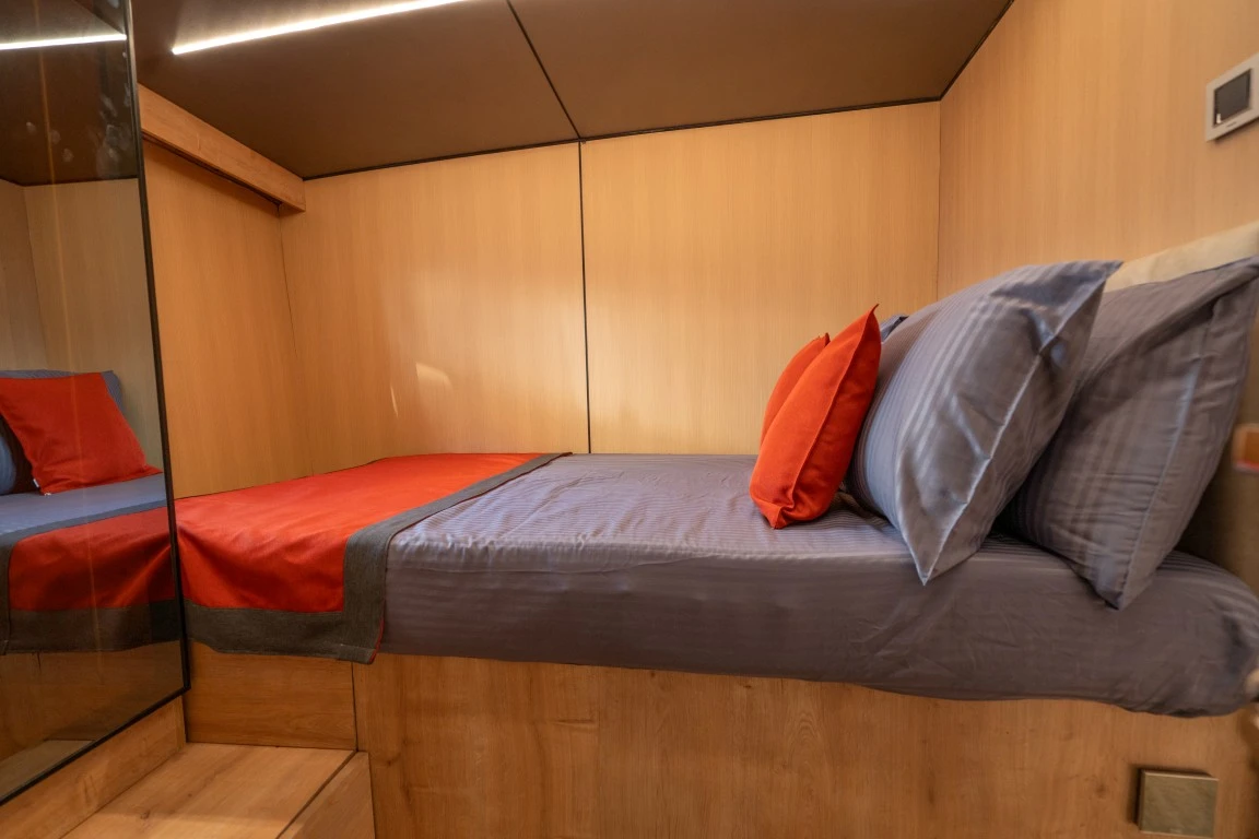 single cabin