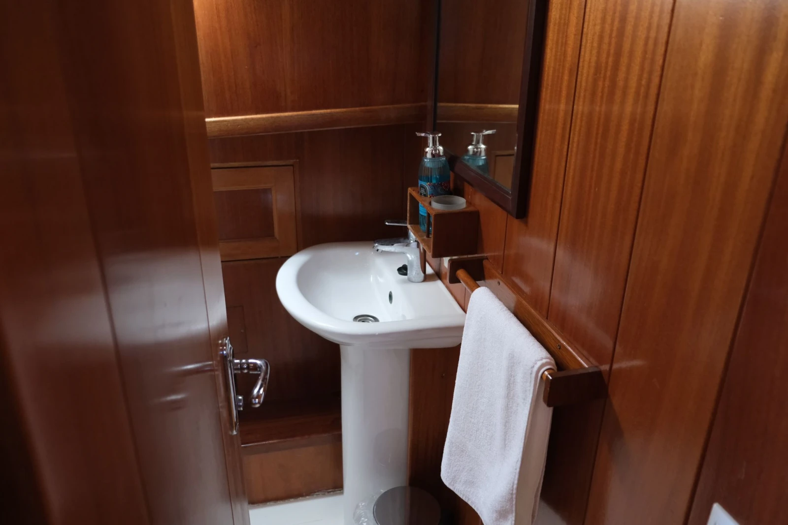 double cabin