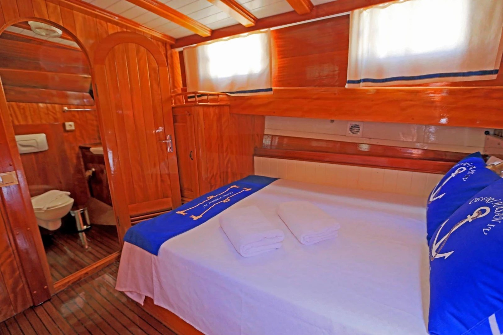double cabin
