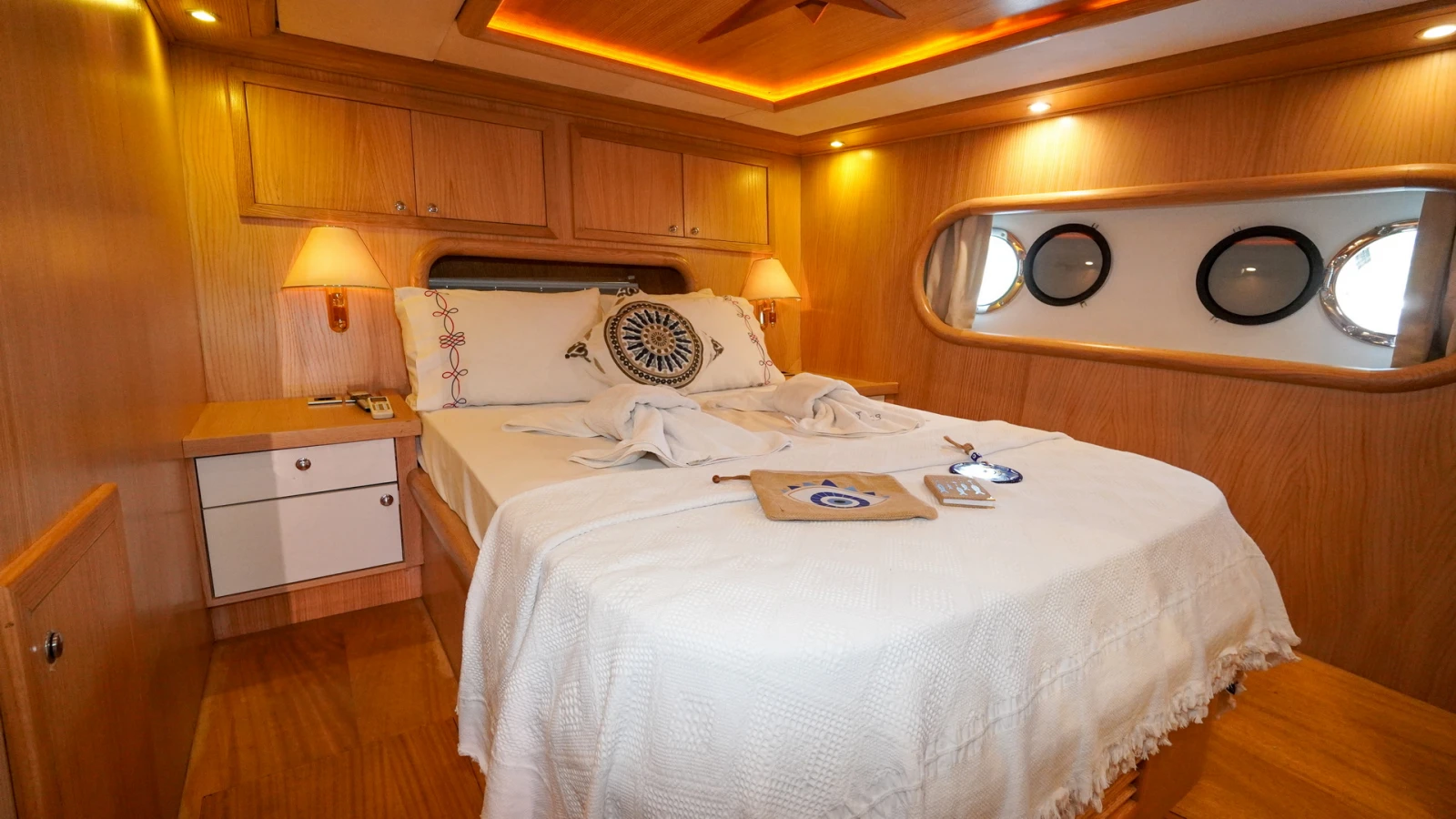 double cabin