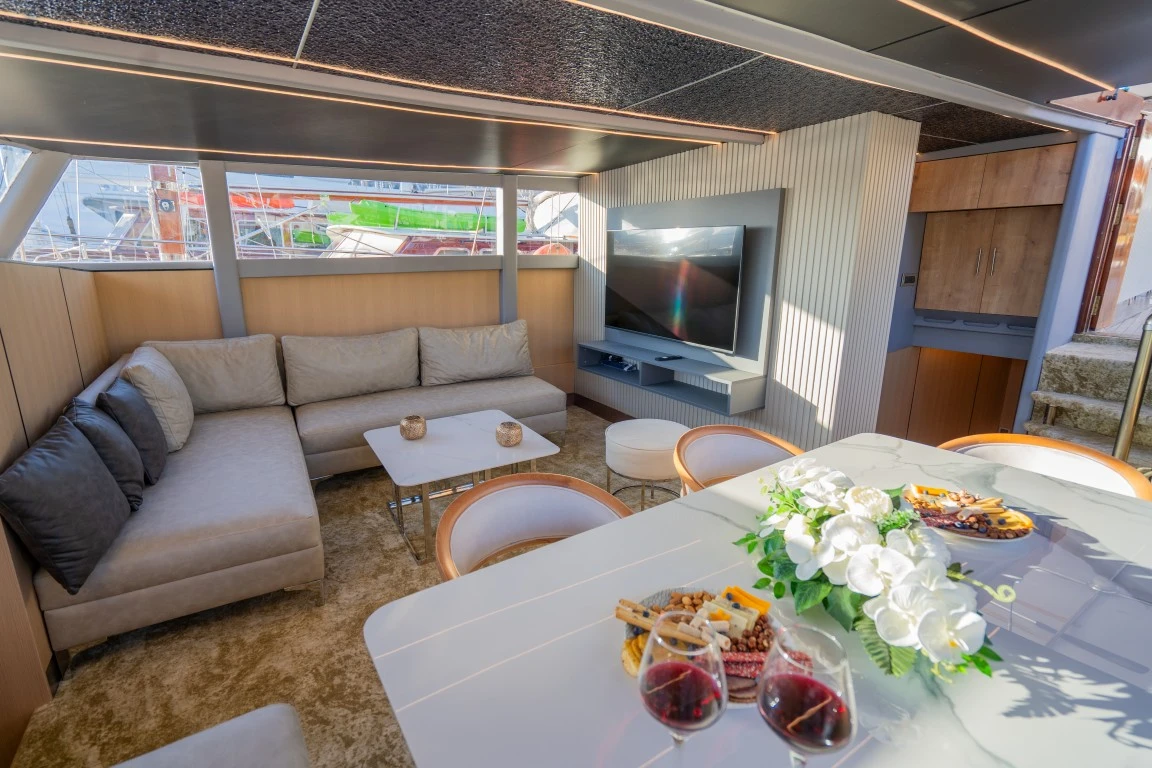 lounge area