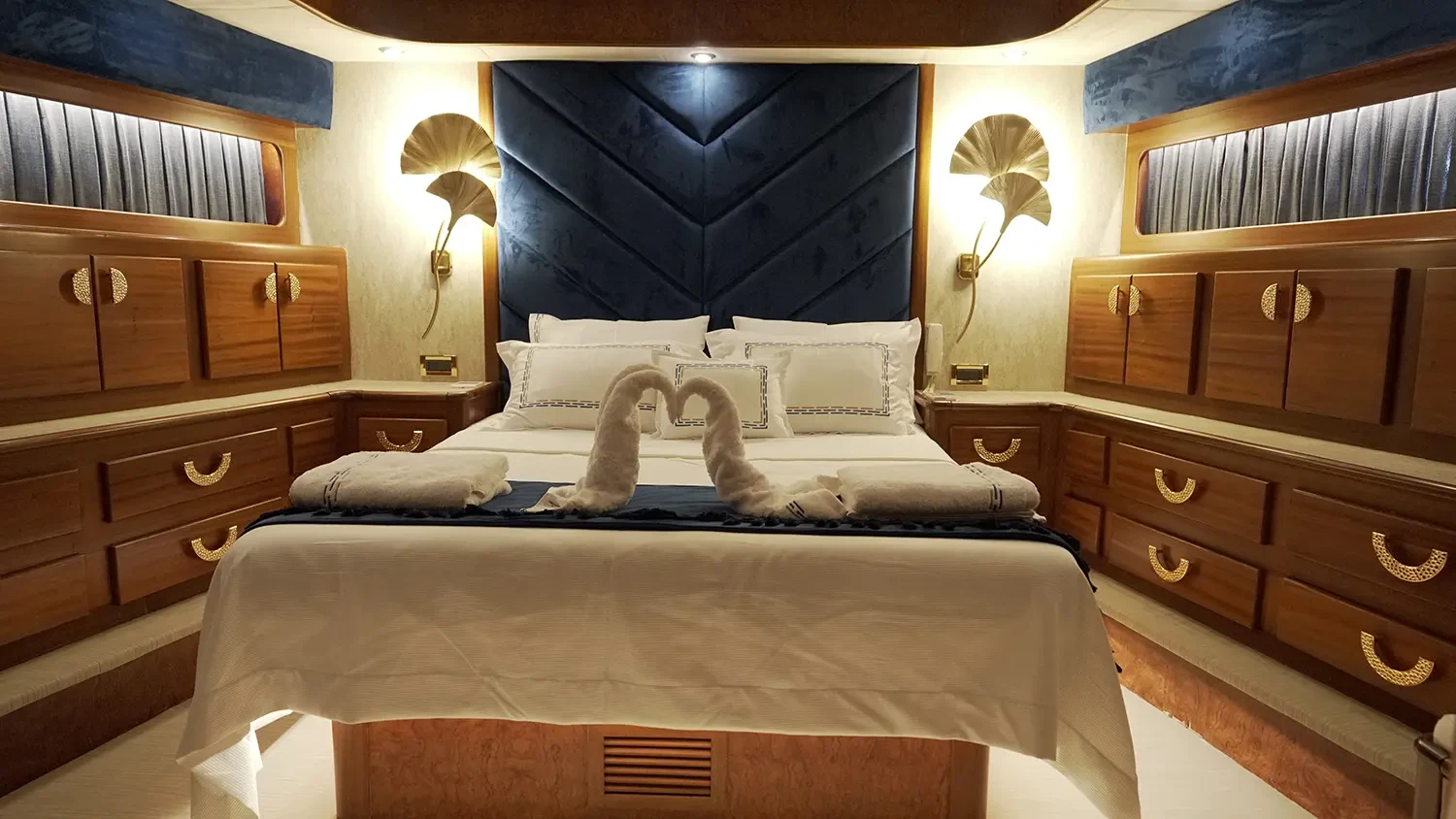 master cabin