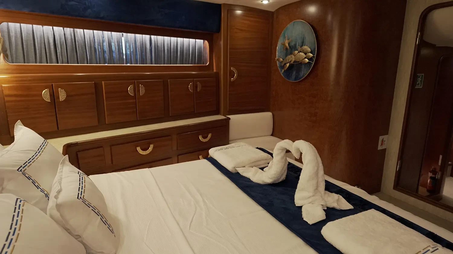 master cabin