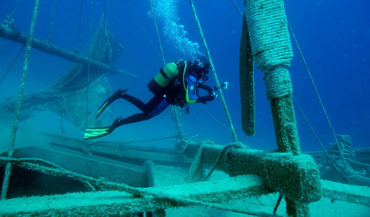 diving