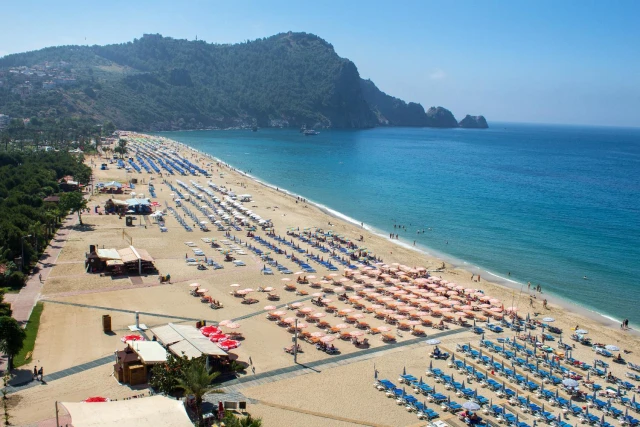 cleopatra beach