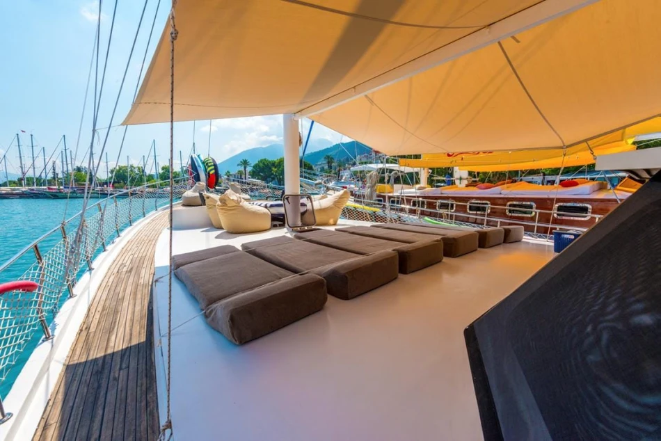 deck