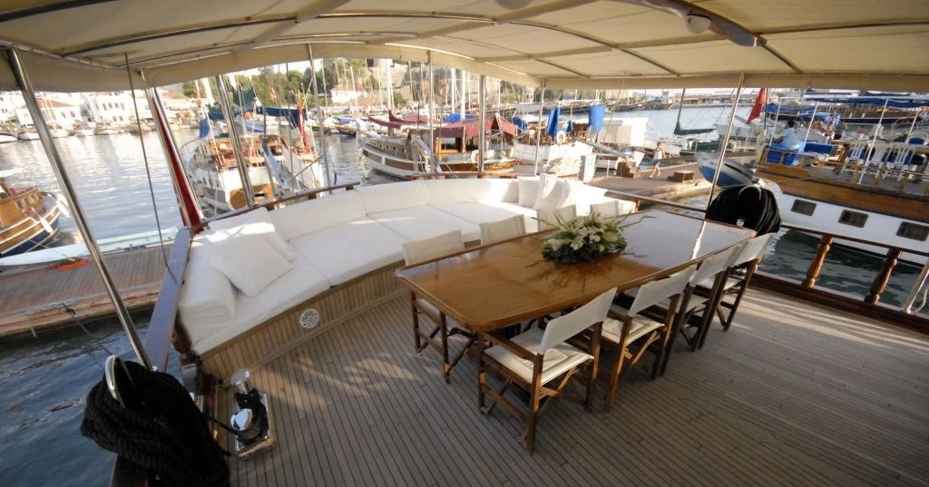 deck