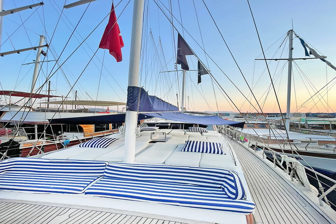 deck