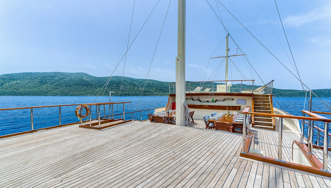 deck