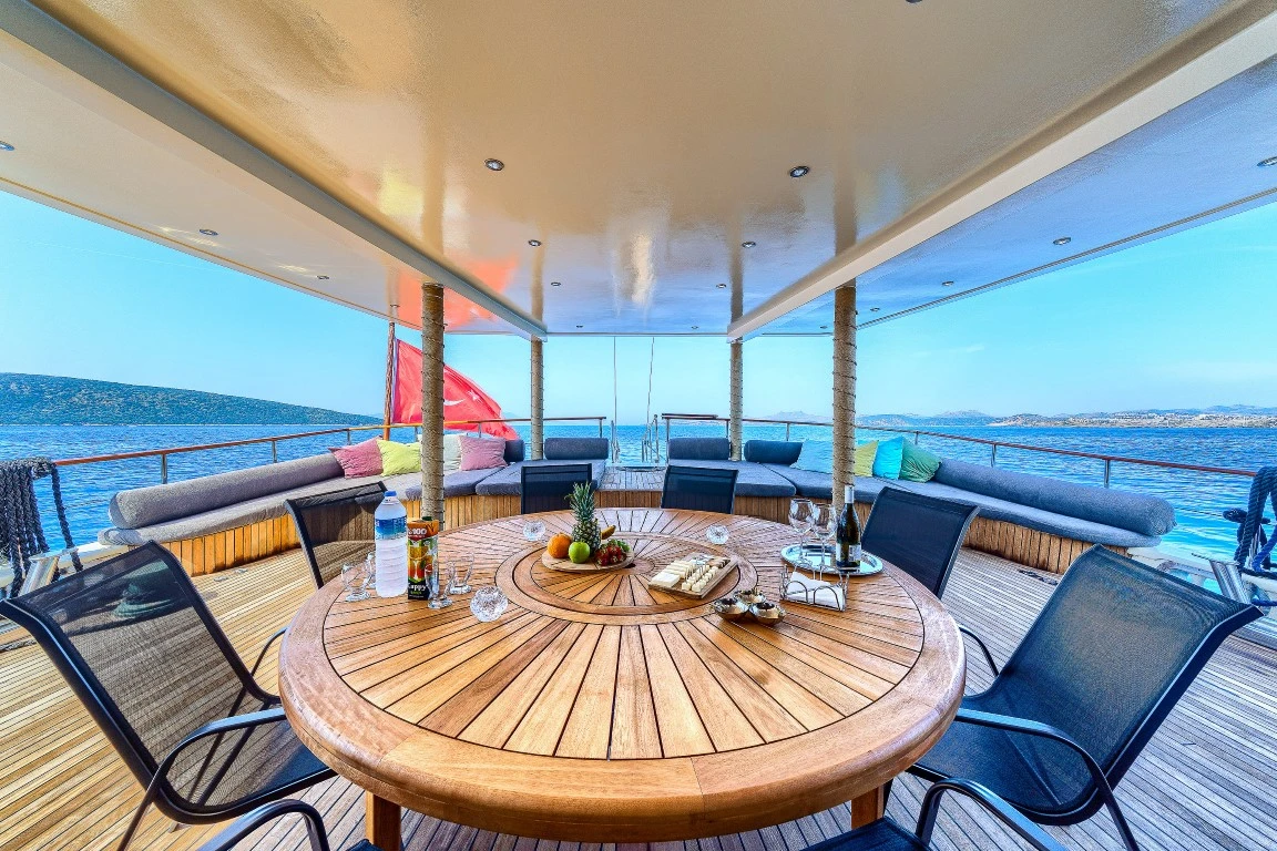 deck