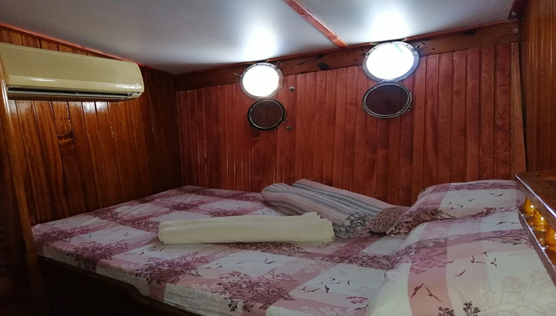 Double Cabin