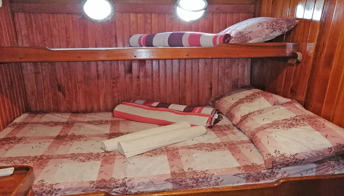 Triple Cabin