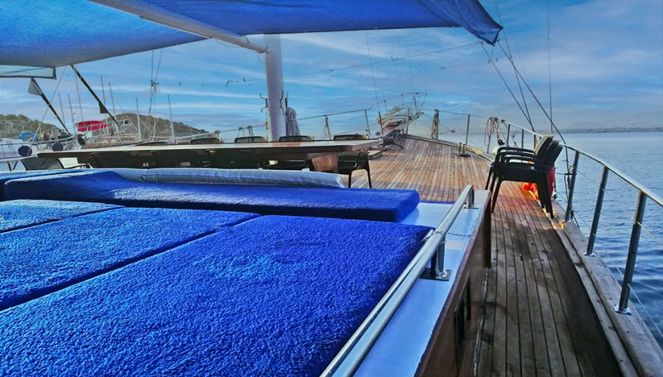 Sundeck