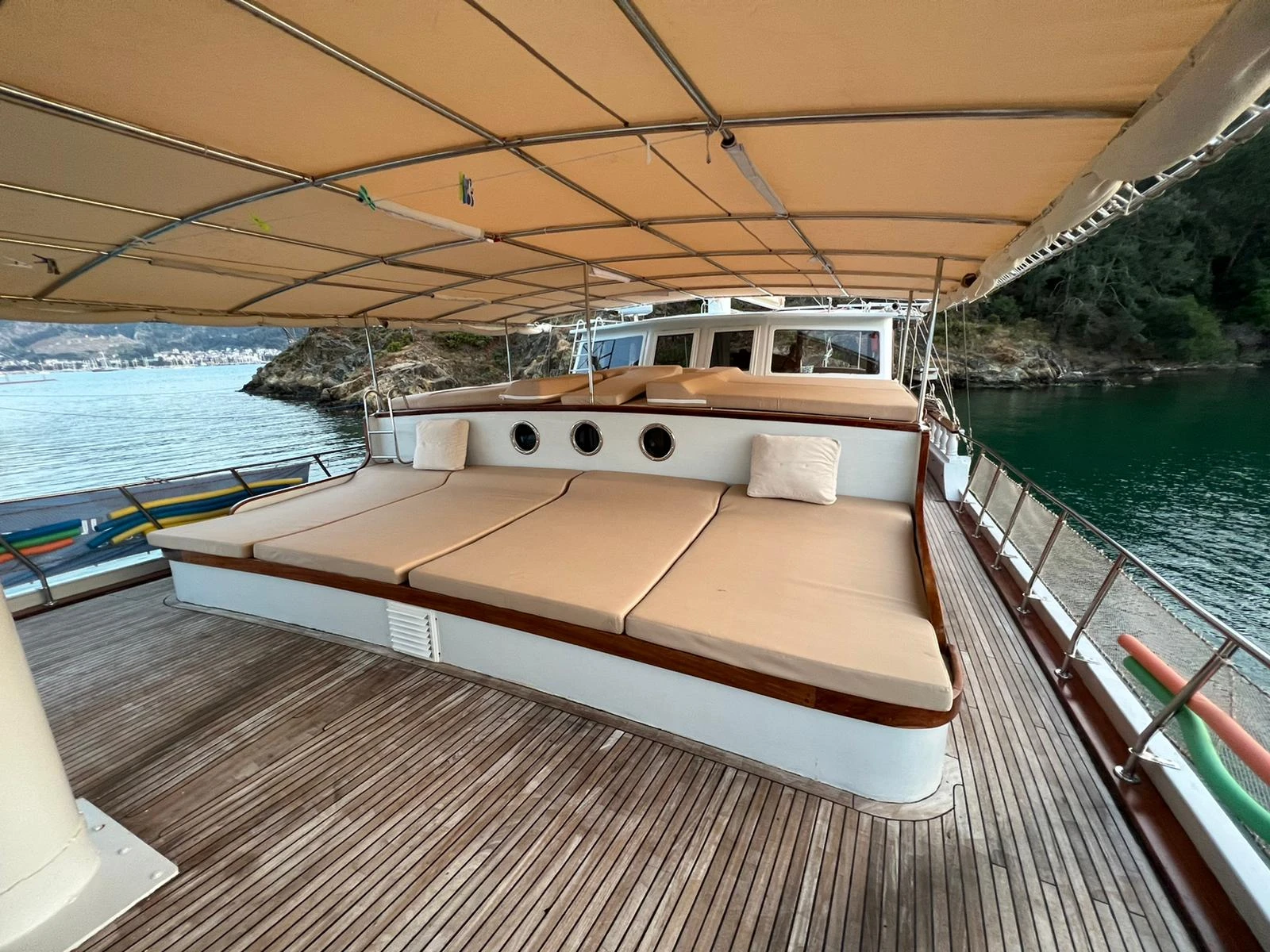 deck