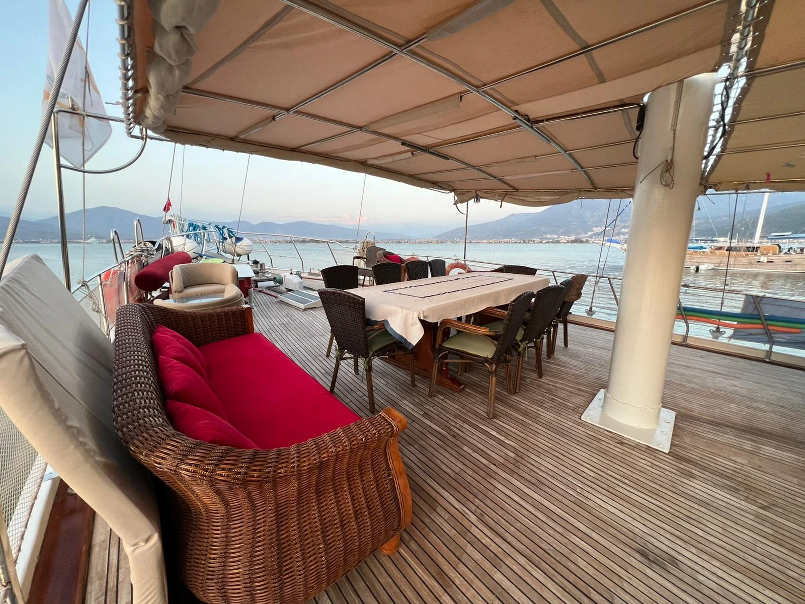 deck