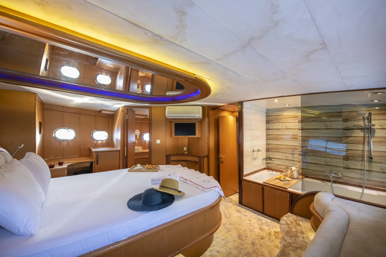 cabin