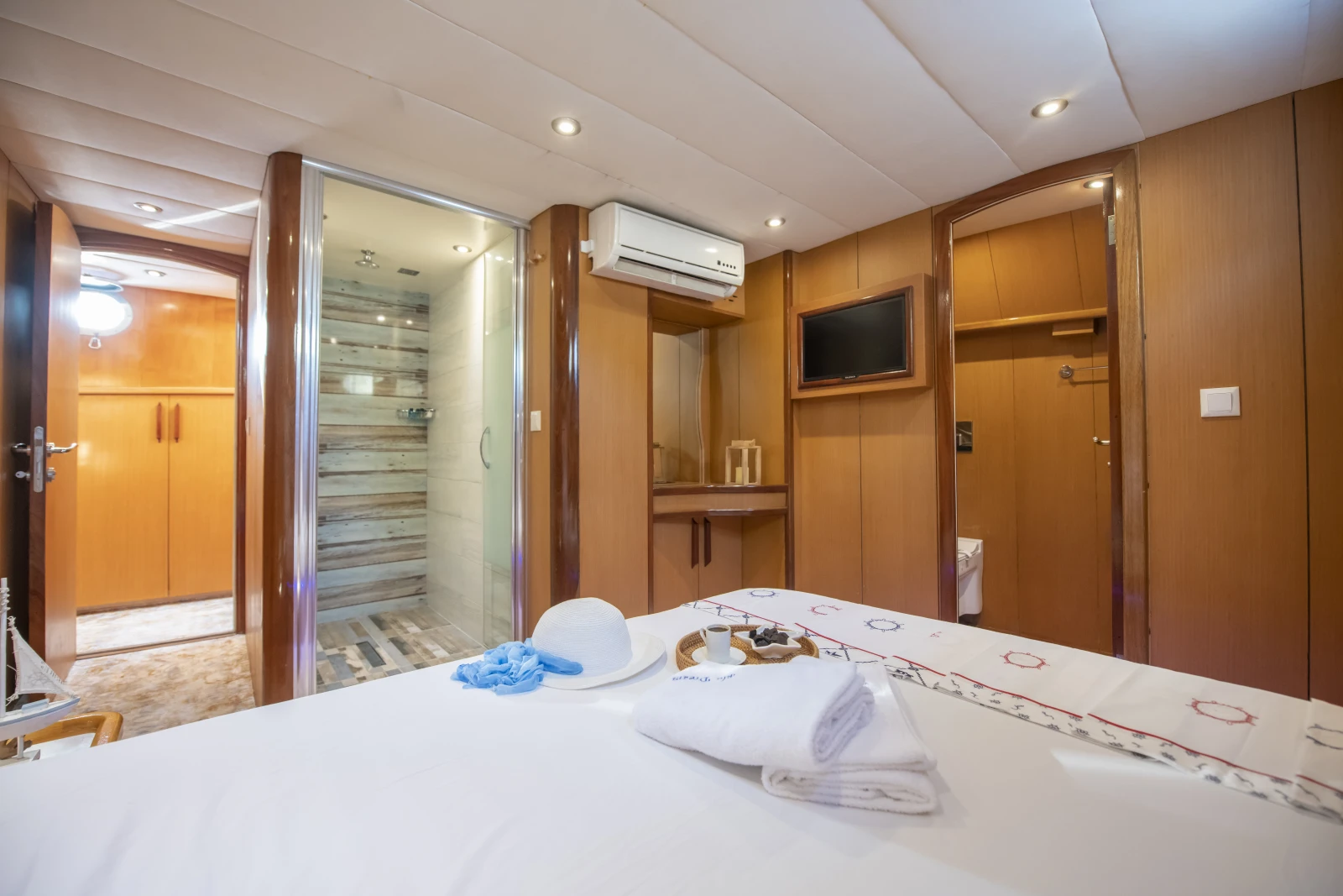 cabin