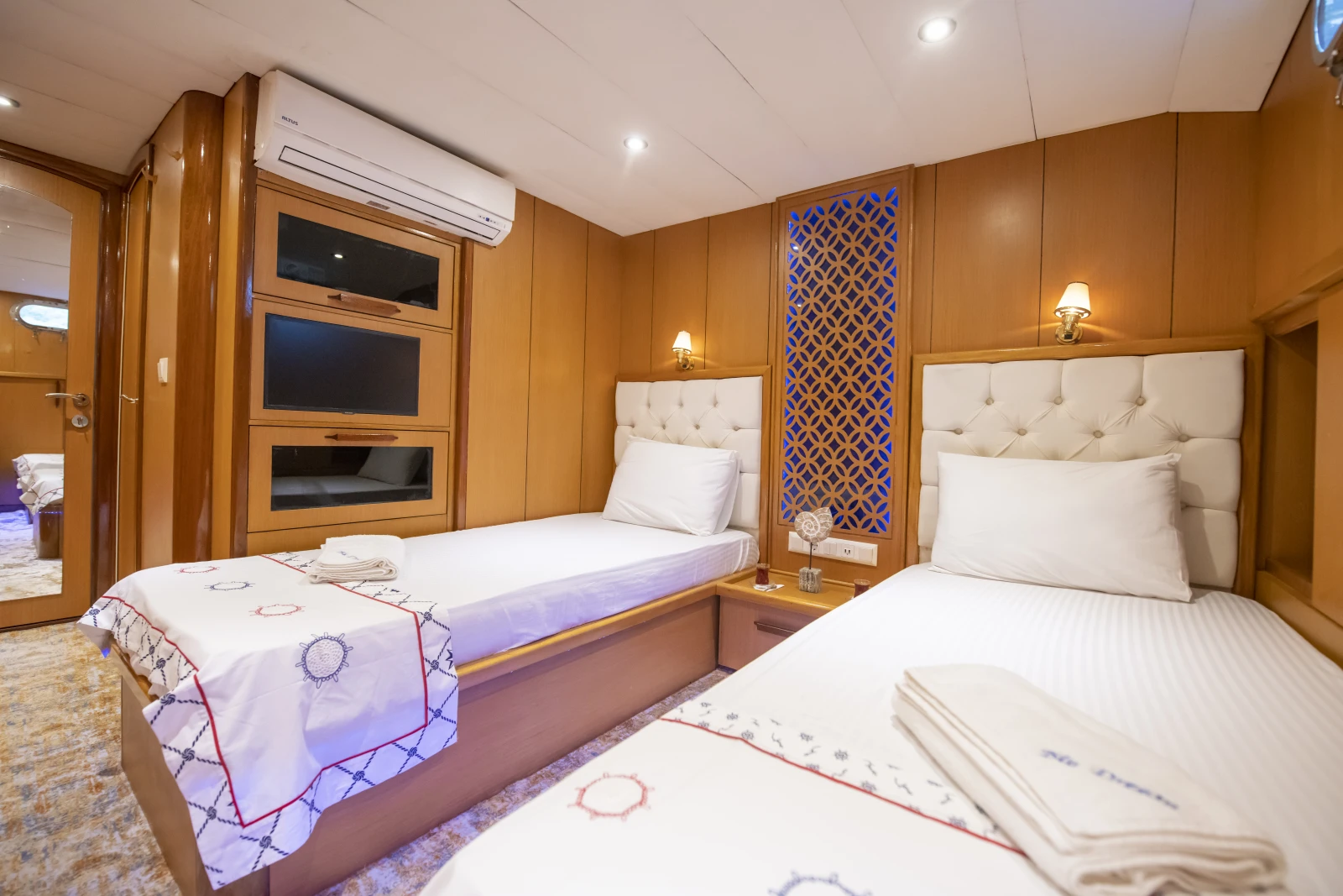 cabin