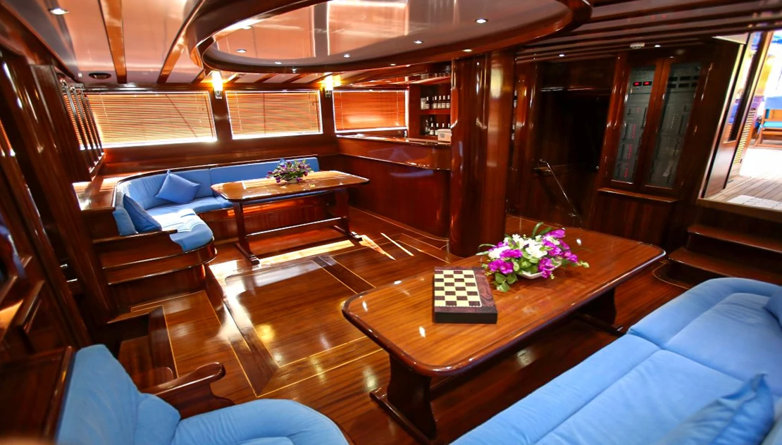 Saloon