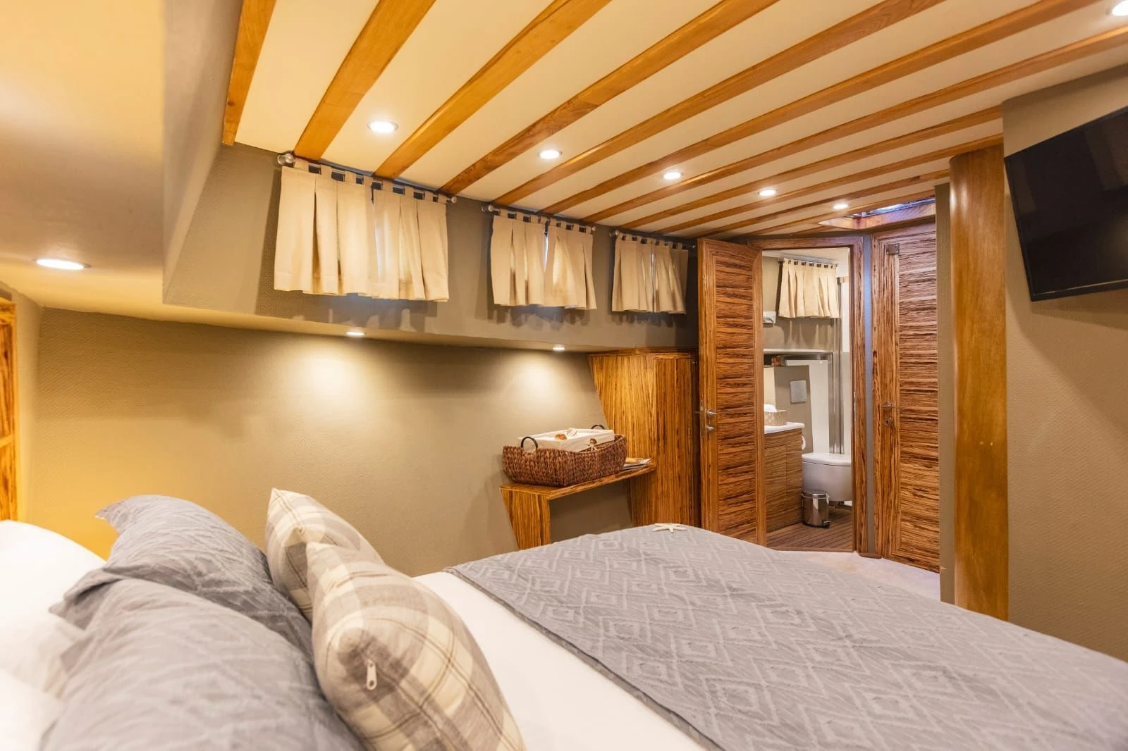 cabin