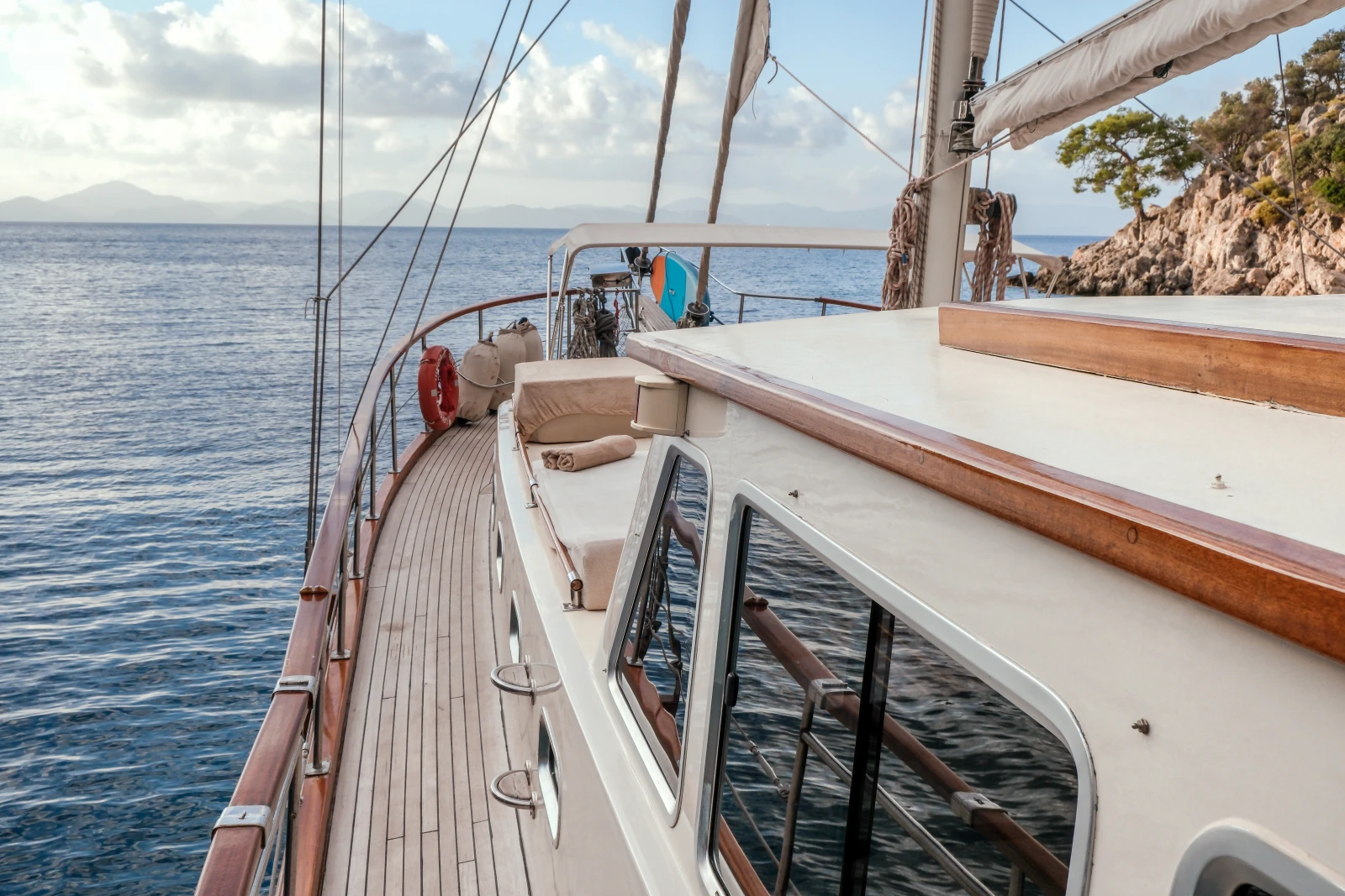 side deck
