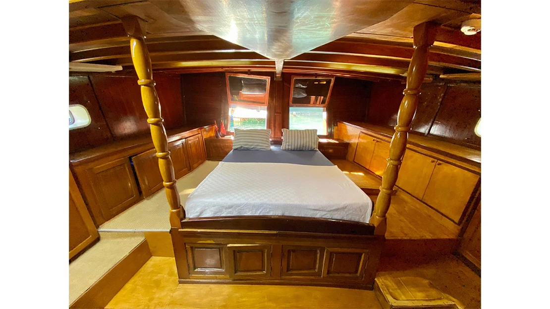 Double Master Cabin