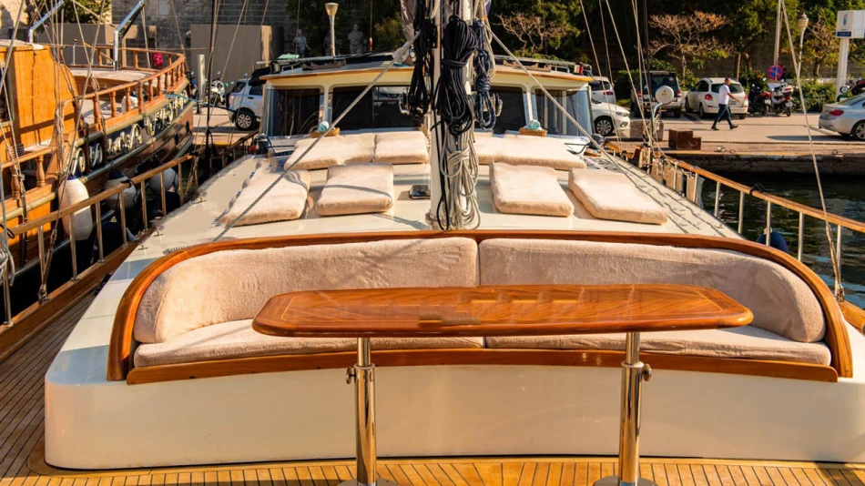 deck