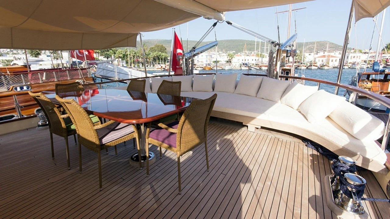 deck