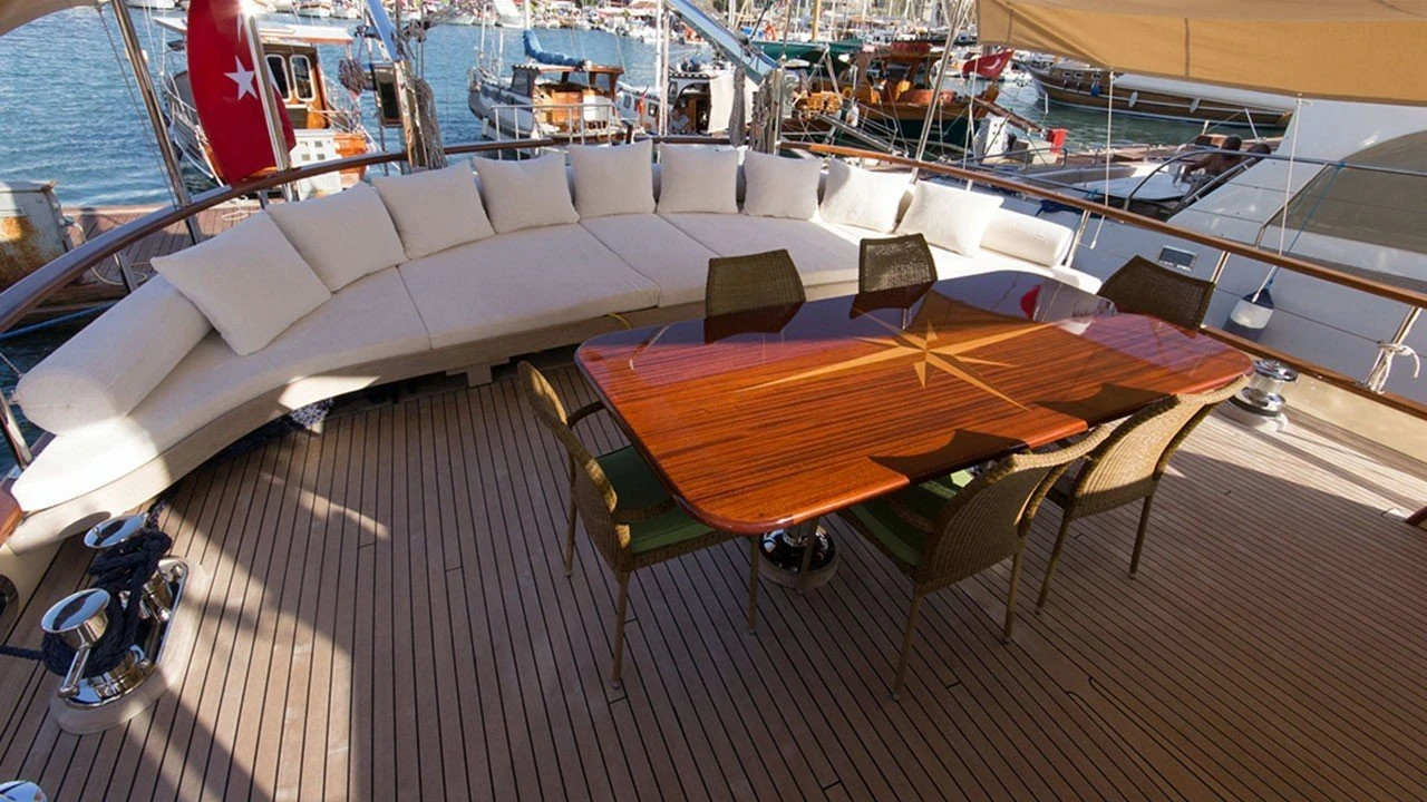 deck