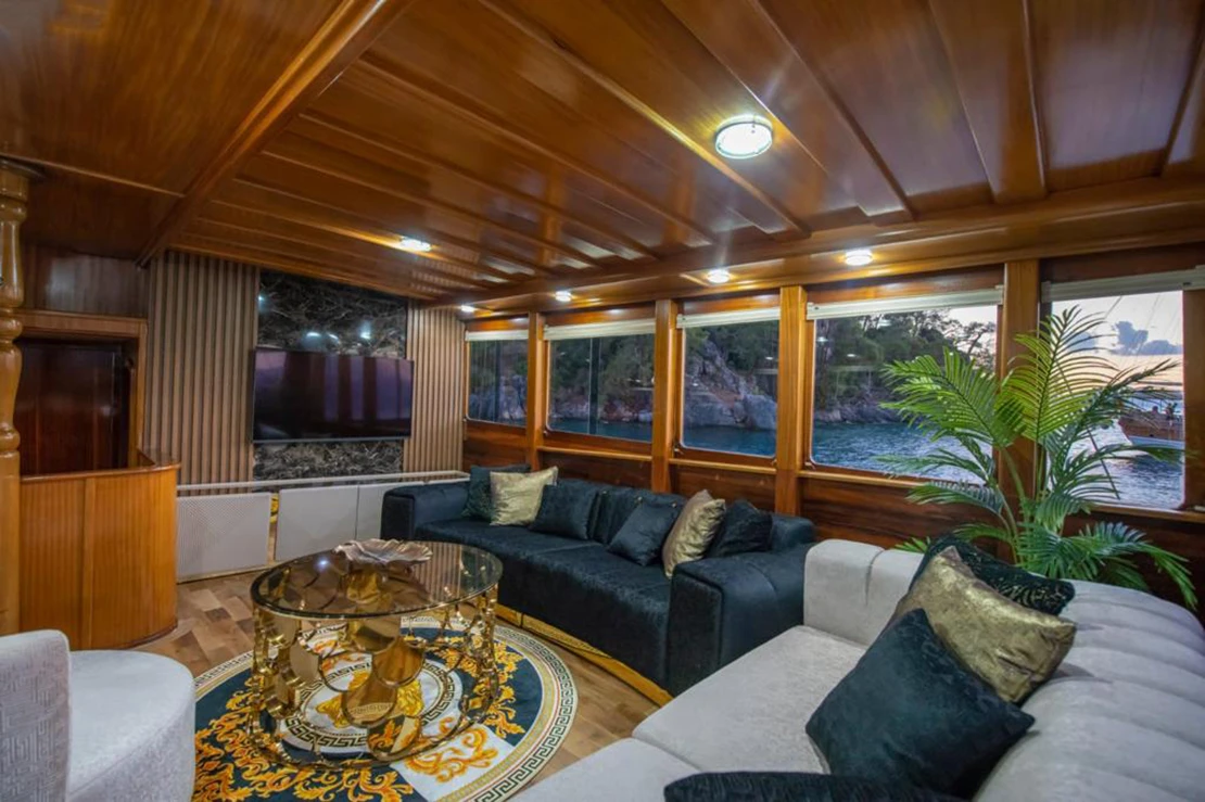 Saloon