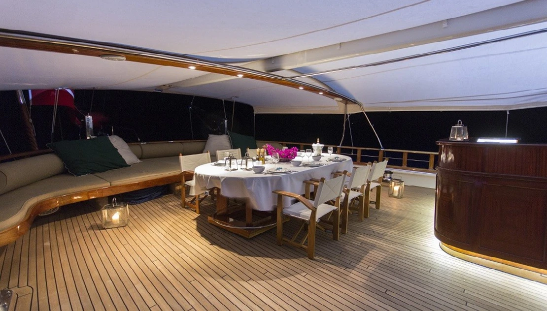 deck