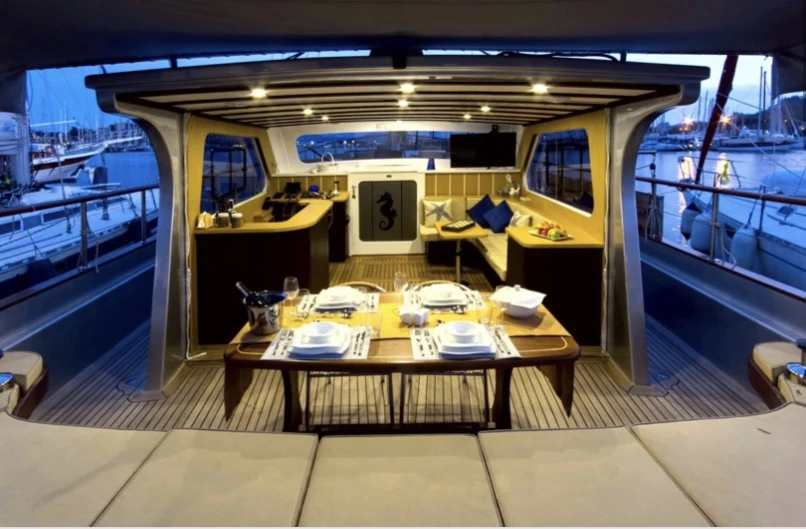 deck