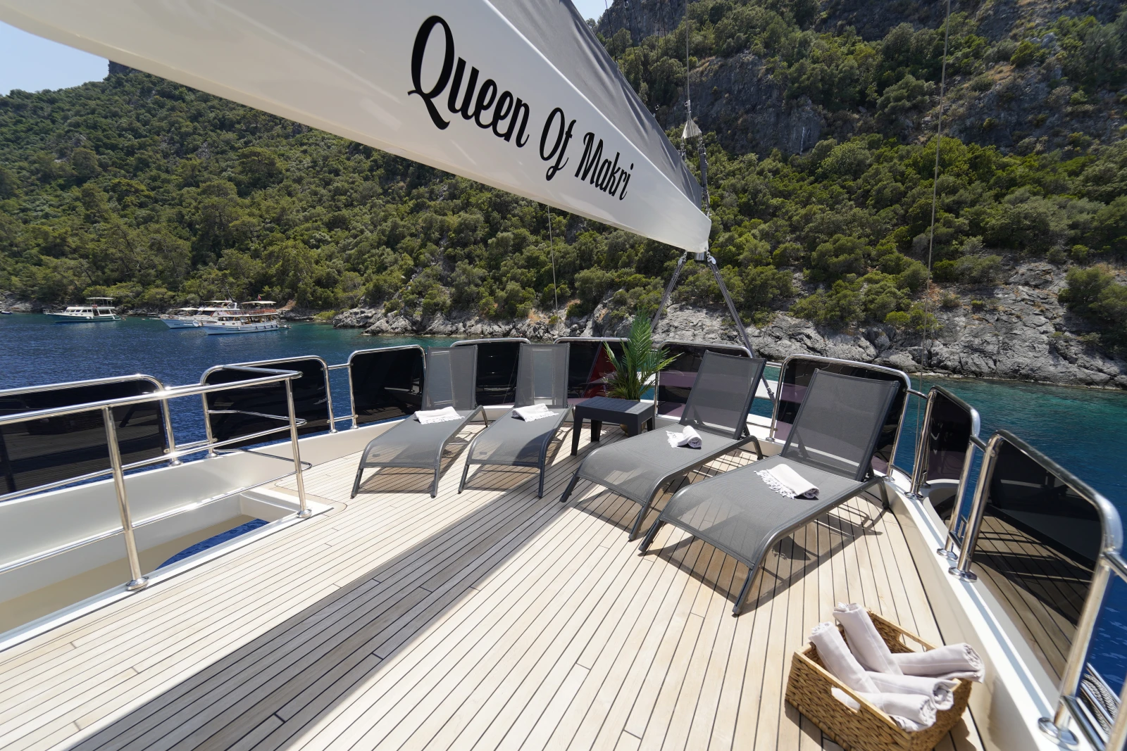 sun deck