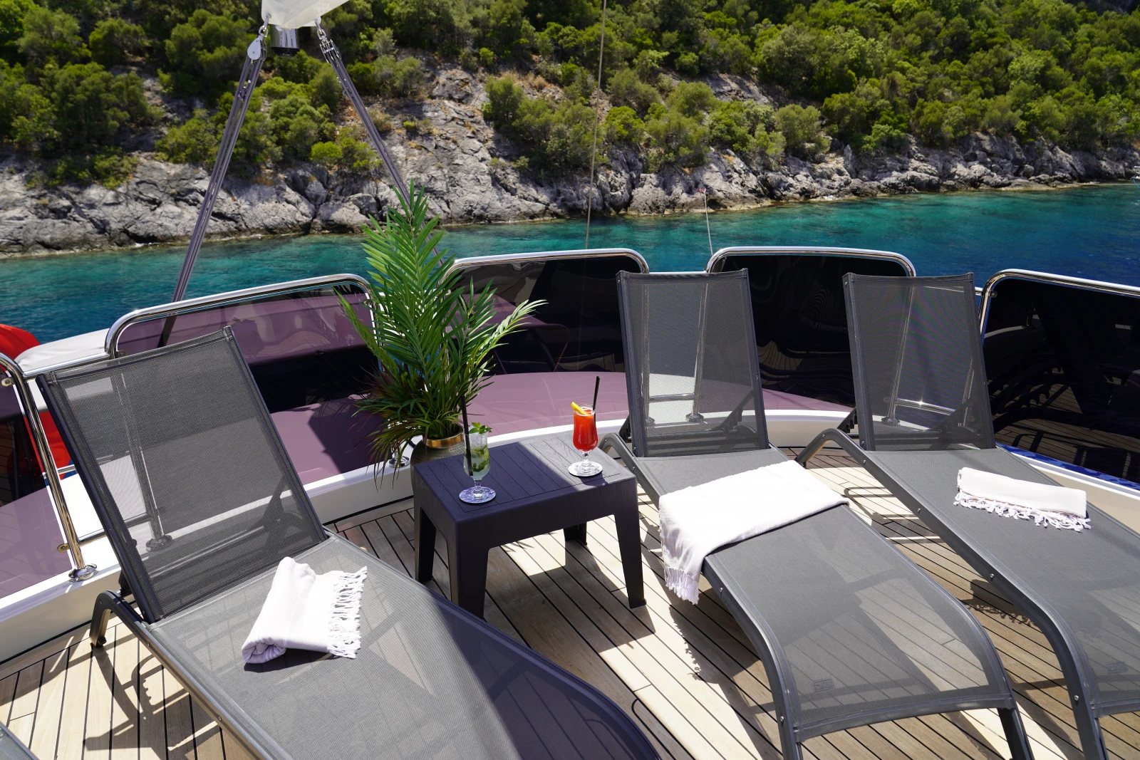 sun deck