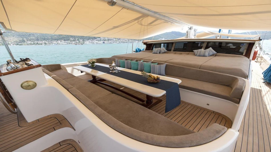 deck