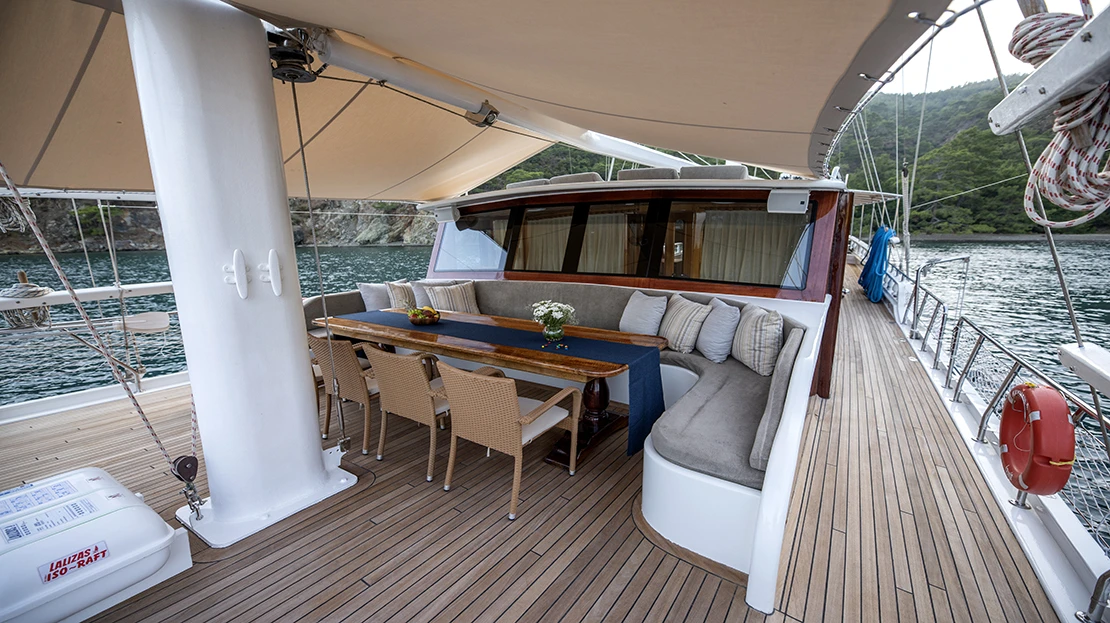 deck