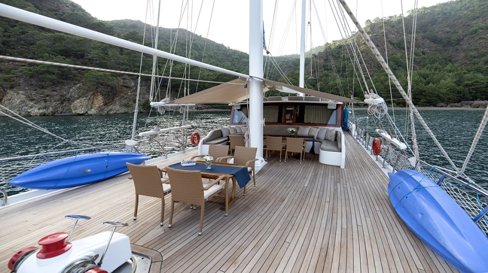 deck