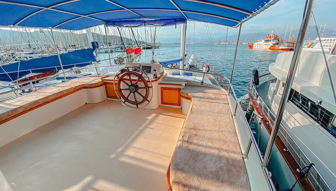 Flybridge